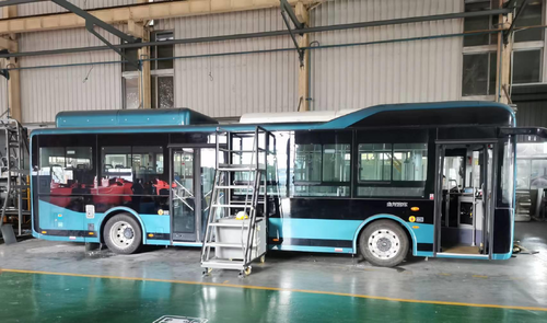 EVLINK collabore avec CATL et Xiamen King Long sur un projet expérimental de BTMS refroidi par liquide de 600V 20kW